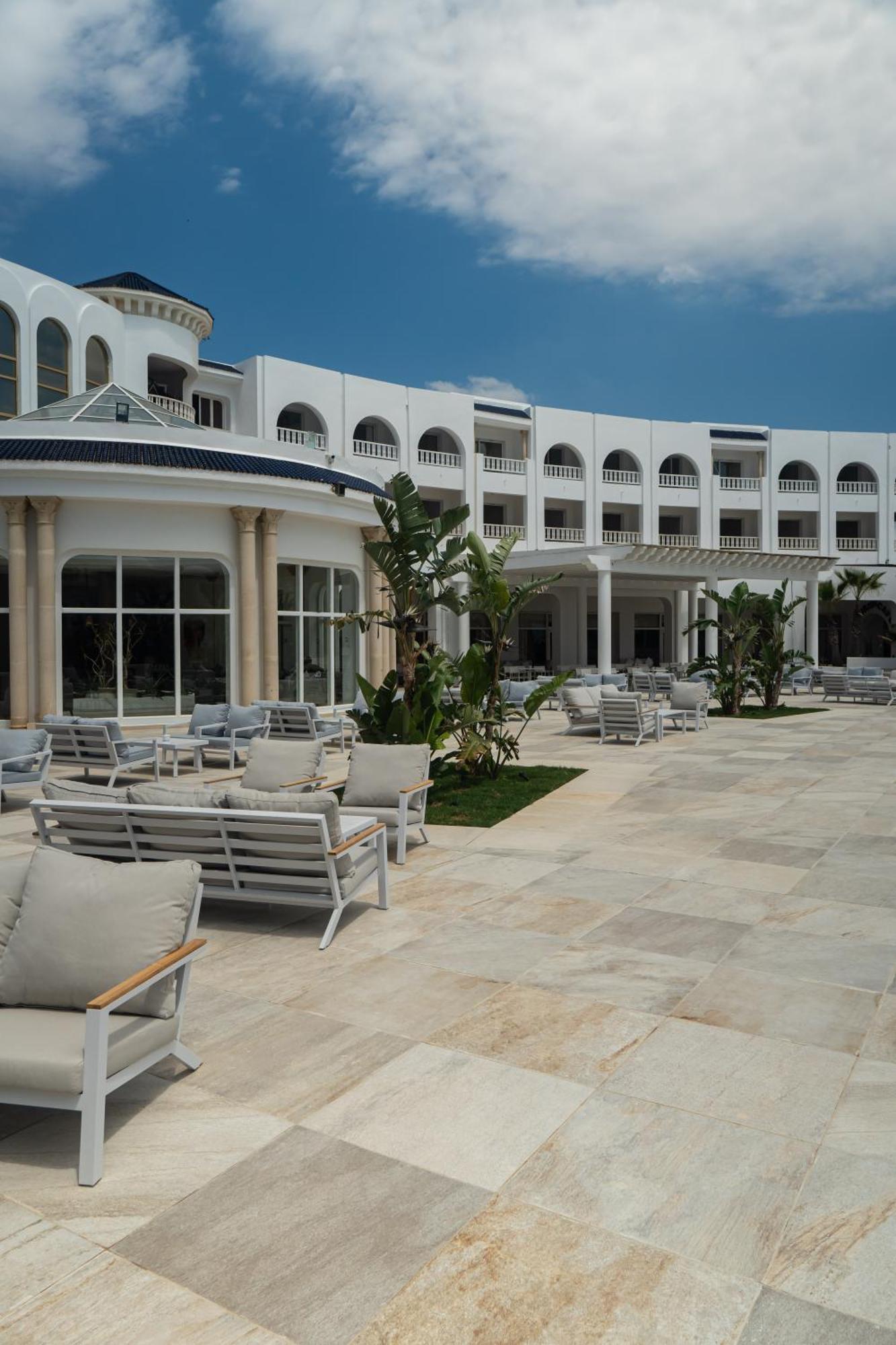 Ośrodek wypoczynkowy Royal Tulip Taj Sultan 5*